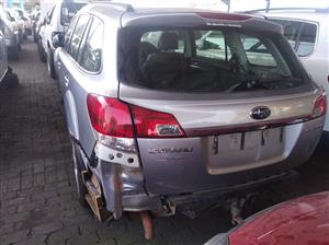 Subaru outback engine starts , rear accident