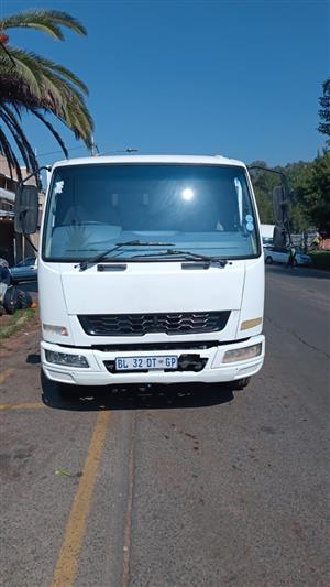 Fuso 13240 8.4ton drop side