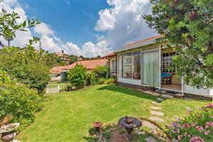 Secure and Peaceful - Lock Up & Go Unit - Senior Adult Gated Complex