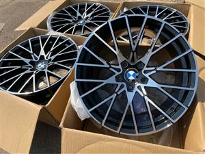 Bmw mags size 19 set brand new pcd 5/120