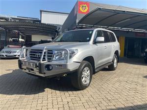 2010 Toyota  Land Cruiser VX200 