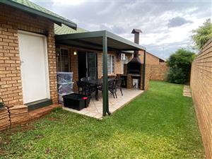 Townhouse For Sale in Highveld