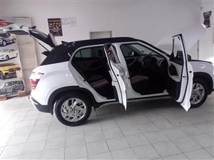 2022 HYUNDAI CRETA 1.5 AUTO white color Reverse Camera  View camera  Leather seat  Service Book