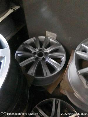 Volkswagen Amarok 18 inch rims available. 