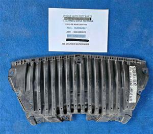 Mercedes Benz W213 W238 Front Splash Tray