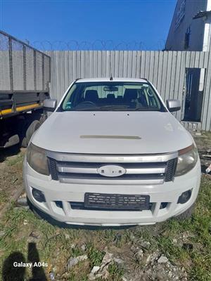 FORD RANGER 2015 2.2L MAN - DIESEL - STRIPPING FOR SPARES
