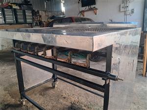 8 lever gas braai for sale