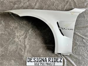 BMW F80 M3 FRONT LEFT FENDER AVAILABLE.