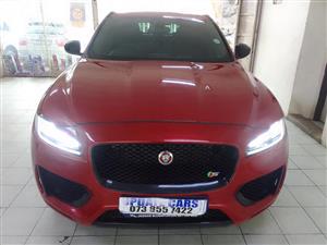 2018 Jaguar S Face 3.0 AWD Diesel, Automatic,  Sunroof, leather interior  Reverse Camera and Se