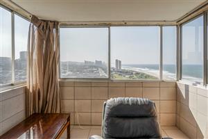 Apartment For Sale in Amanzimtoti