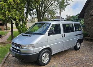 Volkswagen Caravelle T4 TDI Syncro 4X4