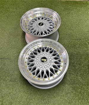 17 INCH BBS RS MESH (DEEP DISH) DESIGN RIM SET NARROWS/WIDES