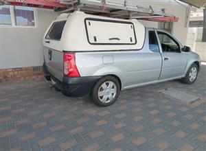 Nissan Np200 Canopy with Telkom Roofrack