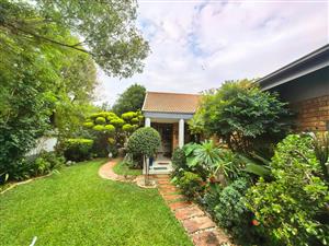 Beautiful, spacious townhouse for sale in Vaalpark, move-in ready