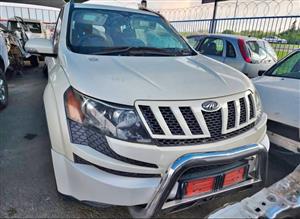 MAHINDRA XUV 500 2.2 STRIPPING FOR SPARE PARTS