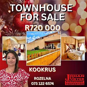 Discover a charming 2-bedroom, 1-bathroom townhouse 