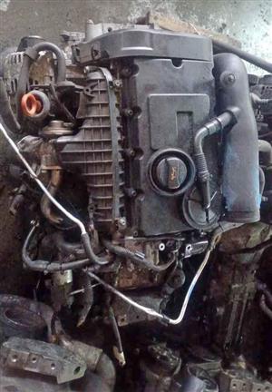 Complete imported VW Golf/ Passat / Passat 2.0L 4cyl TDI BKD plastic intake engine for sale