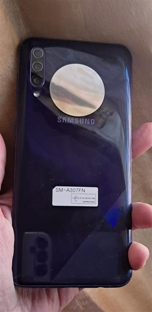 Samsung A30 (purple)