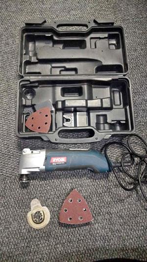 Ryobi multitool