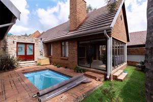 House For Sale in Glen Marais