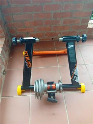 Jetblack Hydrogel cycle indoor trainer