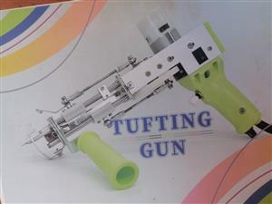 KTR Duo 2 in 1 tufting machine