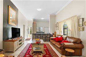 Well maintained family home with flatlet and entertainment area