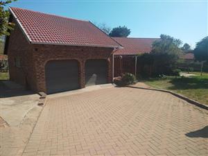 House For Sale in Esther Park