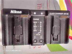 Nikon MH-22 DUAL QUICK CHARGER : D3|D3s|D3X|D2X|D2Xs|D2H|D2Hs|F6(camera)