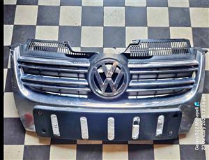 VW Jetta 5 main Grill  Call or Dm 
