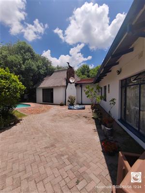 This bargain sale is located walking distance to Sasolburg town.