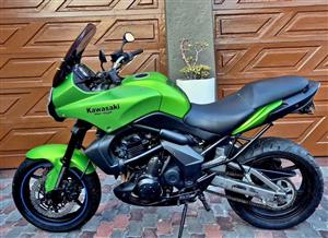 KAWASAKI KLE 650 CC VERSYS (AMAZING CONDITION)