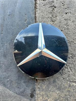 Mercedes grille badge W176,W246,W204,W212,w207 CLA w117 CLS w218 GLA w156,w166 w447 Vclass. W231,