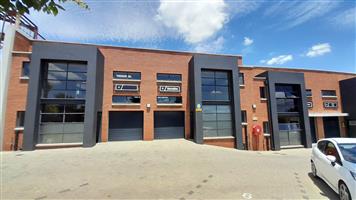Creative 116m Ground Floor Showroom with Loft To Let at Innovation Worx Richards Dr