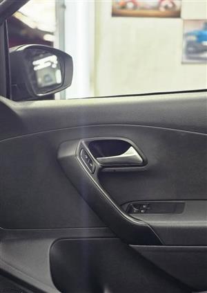 2019 VOLKSWAGEN POLO VIVO