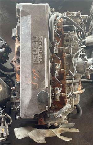 COMPLETE ISUZU 4.4/4.3L ELF 4HF1 ENGINE FOR SALE
