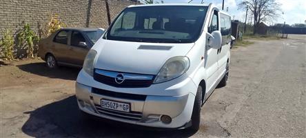2009 Opel Vivaro 1.9 TDI 7 Seater