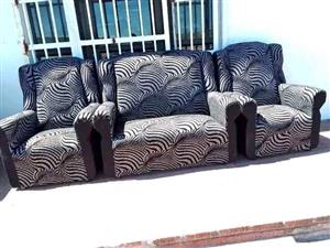 Lounge Suite Wingback