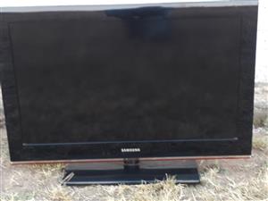 Samsung TV for sale