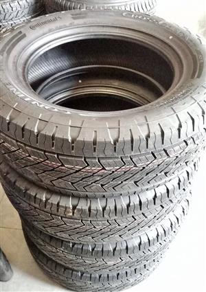 265/60/18 Continental Cross Contact A/T brand new set 