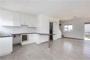 Townhouse For Sale in Silversands