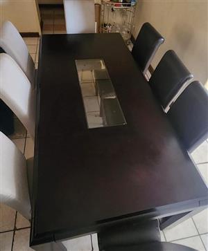 8 seater dinner table