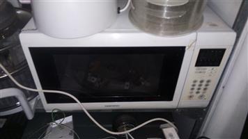 deawood microwave 