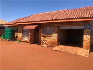 House For Sale in Lebowakgomo Zone B