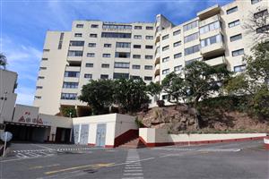 SPACIOUS 3 BEDFROOM FLAT AT PARADISE VALLEY