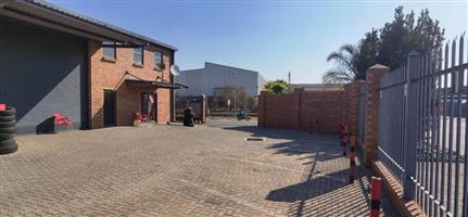 Warehouse / Distribution Centre/ Manufacturing to Let in the N4 Gateway Park, Pretoria!