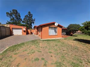 Beautiful House for Sale in Sasolburg – Perfect Business Opportunity!