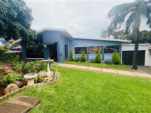 House For Sale in Glen Hills