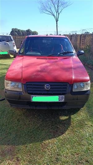 Fiat uno away