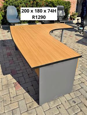 OFFICE LSHAPE DESK WITH DRAWERS